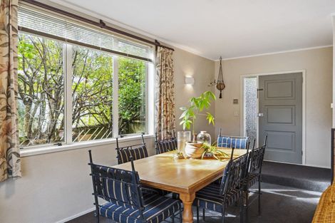 Photo of property in 43 Leinster Avenue, Raumati South, Paraparaumu, 5032