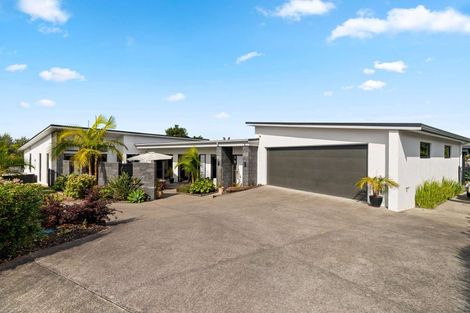 Photo of property in 20 Mcneish Place, Pokeno, 2402