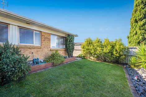 Photo of property in 1/78 Prince Regent Drive, Half Moon Bay, Auckland, 2012