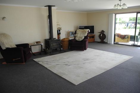 Photo of property in 5 Durham Street, Waimate, 7924