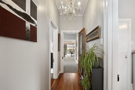 Photo of property in 89 Bridge Street, Bulls, 4818