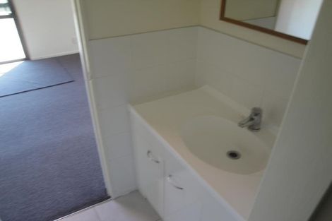 Photo of property in 2 Moss Lane, Raumati Beach, Paraparaumu, 5032