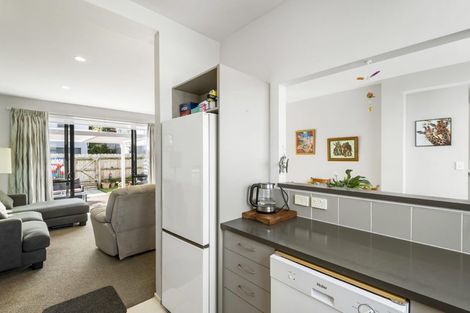 Photo of property in 42/22 Northcross Drive, Oteha, Auckland, 0632