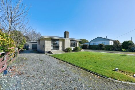 Photo of property in 86 Seaward Road, Edendale, 9825