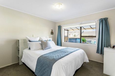 Photo of property in 23a Riverside Road, Orewa, 0931