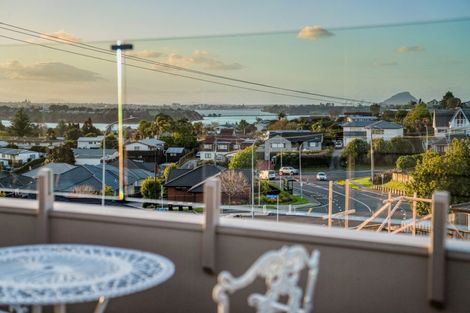 Photo of property in 8 Utopia Park Heights, Welcome Bay, Tauranga, 3112