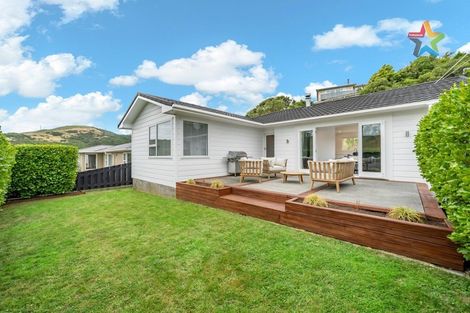 Photo of property in 38 Waipounamu Drive, Kelson, Lower Hutt, 5010
