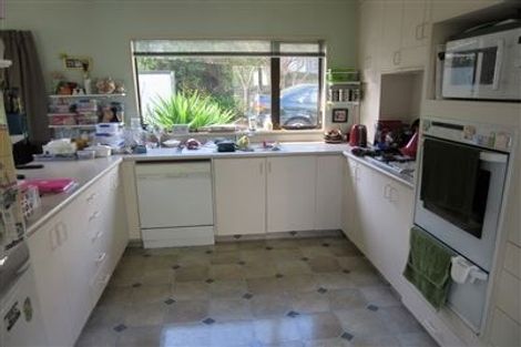 Photo of property in 22 Joseph Banks Drive, Whitby, Porirua, 5024