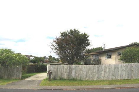 Photo of property in 103 Lynn Road, Bayview, Auckland, 0629