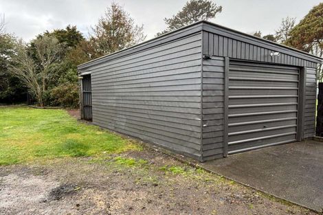Photo of property in 222 Bridge Street, Eltham, 4322