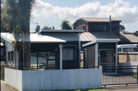 Photo of property in 1/23 Roys Road, Weymouth, Auckland, 2103