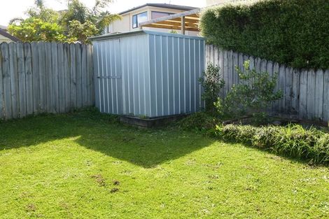 Photo of property in 52 Lansell Drive, East Tamaki Heights, Auckland, 2016