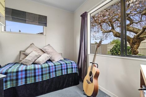 Photo of property in 48 Lagoon Place, Poike, Tauranga, 3112