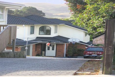 Photo of property in 7a Terrance Grove, Paparangi, Wellington, 6037
