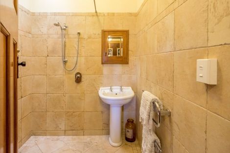 Photo of property in 97 Weraroa Road, Levin, 5510