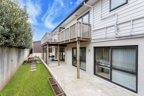 Photo of property in 27 Aditi Close, Massey, Auckland, 0614