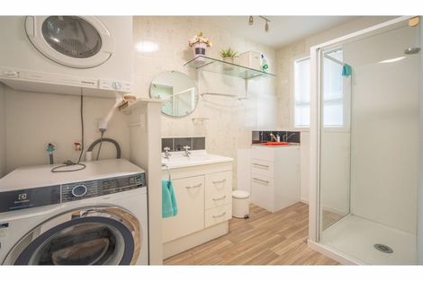 Photo of property in 2/458 Barbadoes Street, Edgeware, Christchurch, 8013