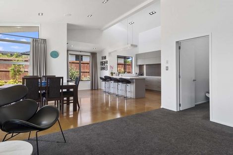 Photo of property in 5 Redhaven Place, Bethlehem, Tauranga, 3110