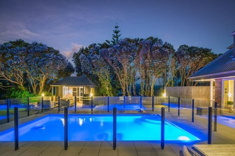 Photo of property in 34 Seatoun Heights Road, Seatoun, Wellington, 6022