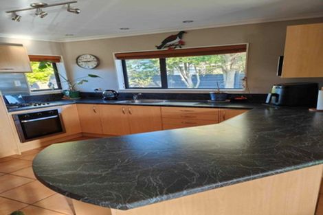 Photo of property in 12 Hunter Street, Normanby, Hawera, 4614