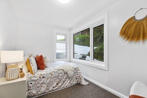Photo of property in 175 The Ridgeway, Kingston, Wellington, 6021