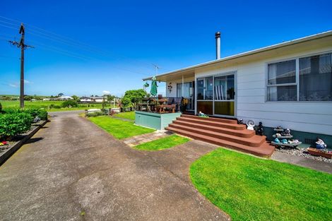 Photo of property in 61 Collingwood Street, Eltham, 4322