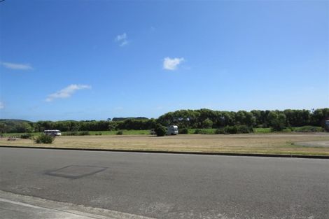 Photo of property in 7 Clyde Street, Foxton, 4814