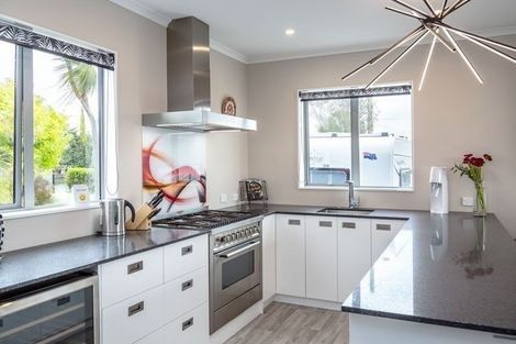 Photo of property in 15a Esther Street, Martinborough, 5711