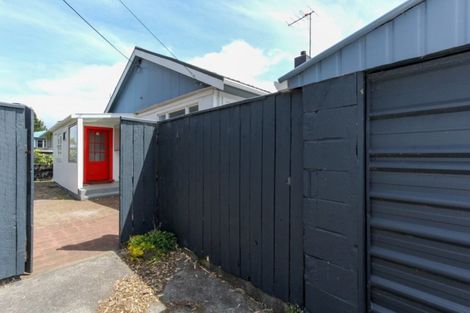Photo of property in 134 Frankley Road, Frankleigh Park, New Plymouth, 4310