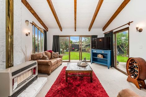 Photo of property in 7 Knights Grove, Otaki, 5512
