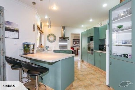 Photo of property in 28 Russell Robertson Drive, Havelock North, 4130