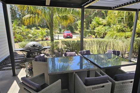 Photo of property in 807 Matarangi Drive, Matarangi, Whitianga, 3592