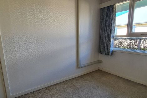 Photo of property in 1 Cashel Street, Waimate, 7924