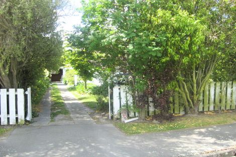 Photo of property in 73 Martin Avenue, Beckenham, Christchurch, 8023