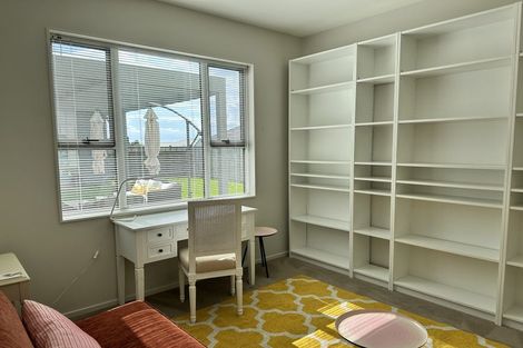 Photo of property in 20 Lydiard Place, Beachlands, Auckland, 2018