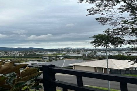 Photo of property in 4/22 Denver Avenue, Sunnyvale, Auckland, 0612