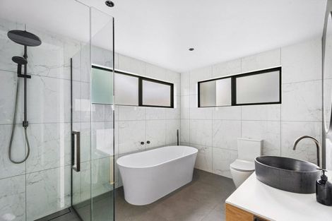 Photo of property in 8 Pounamu Avenue, Albert Town, Wanaka, 9305