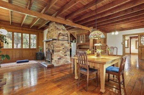 Photo of property in 41 Taupaki Road, Taupaki, Henderson, 0782