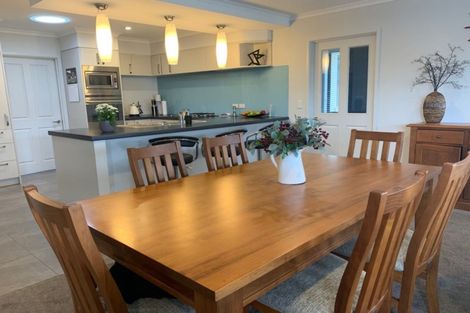 Photo of property in 28 Matthews Crescent, Cromwell, 9310