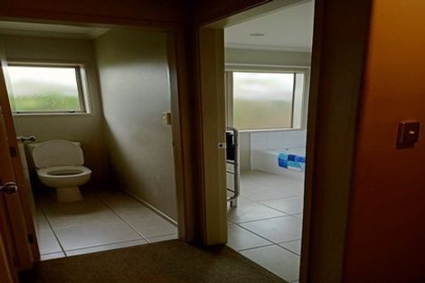 Photo of property in 17/100 Millers Road, Brookfield, Tauranga, 3110