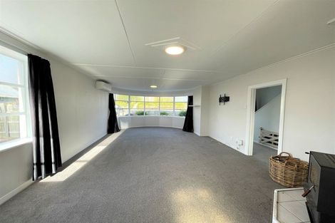 Photo of property in 6 Cossens Street, Balclutha, 9230