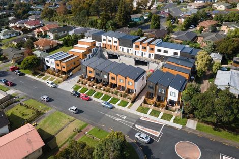 Photo of property in Rf202b, 29/18 Hewlett Road, Massey, Auckland, 0614