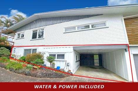 Photo of property in 11a Roberts Road, Matakatia, Whangaparaoa, 0930