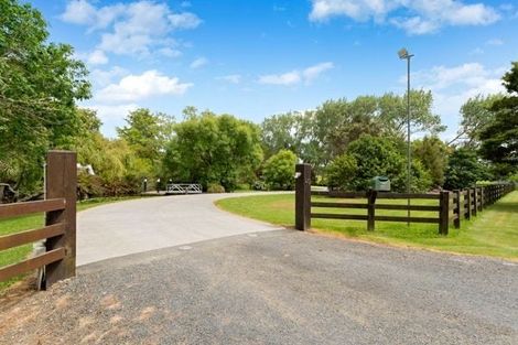 Photo of property in 40 Foster Road, Kumeu, 0891