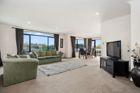 Photo of property in 114 Osprey Drive, Welcome Bay, Tauranga, 3112