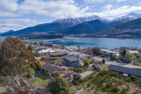 Photo of property in 75 Oregon Drive, Kelvin Heights, Queenstown, 9300