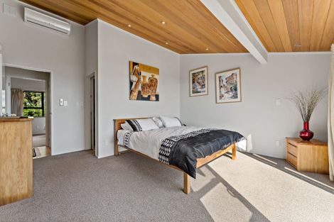 Photo of property in 34 Motutara Road, Muriwai, Waimauku, 0881