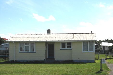 Photo of property in 168 Puriri Street, Castlecliff, Whanganui, 4501