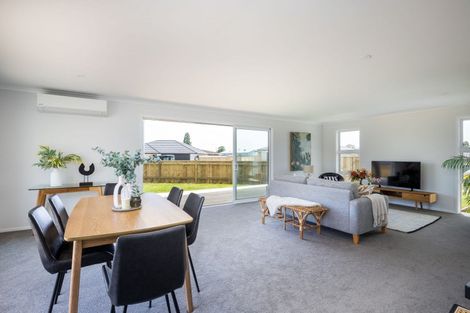 Photo of property in 31 Aratapu Street, Waitara, 4320