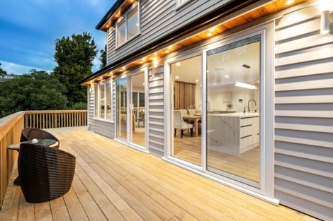 Photo of property in 56 Matipo Road, Mairangi Bay, Auckland, 0630